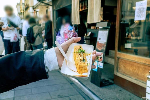 Unagi omelette (tamagoyaki), a popular street food in Kawagoe