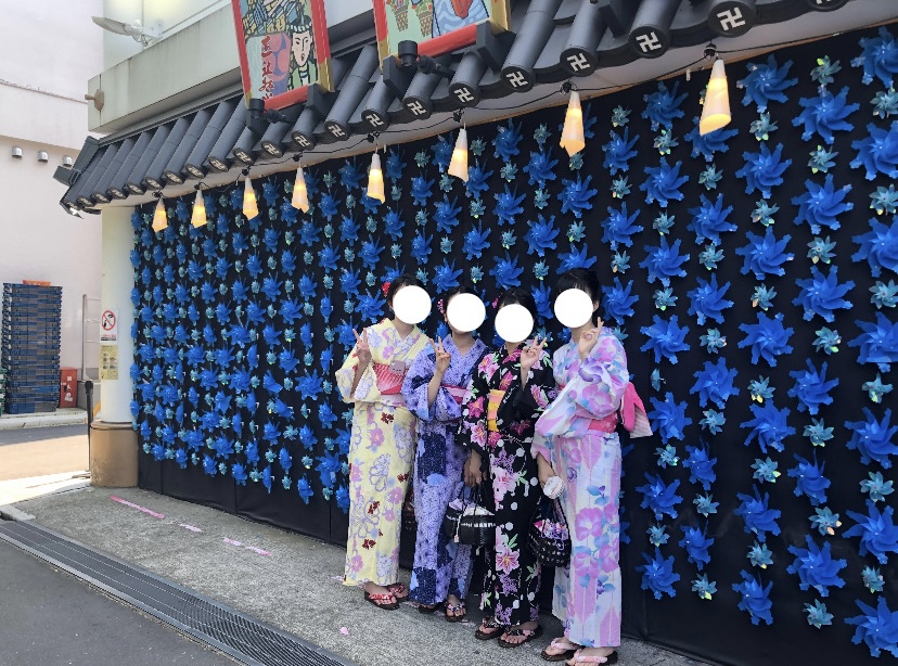 Girls in yukata