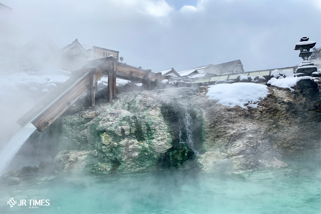 Relax in nature Kusatsu_yubatake