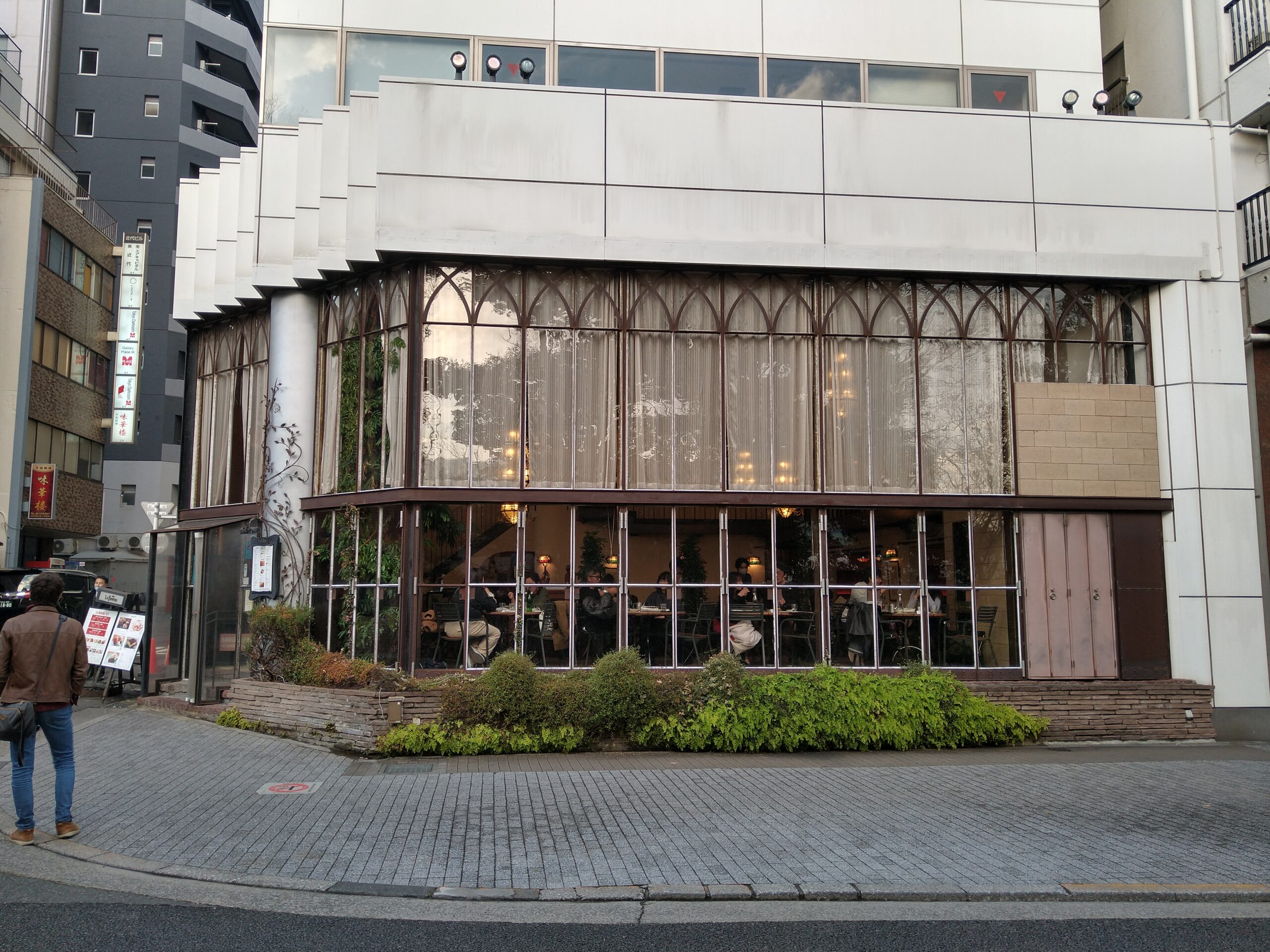Cafe La Boheme in Shinjuku